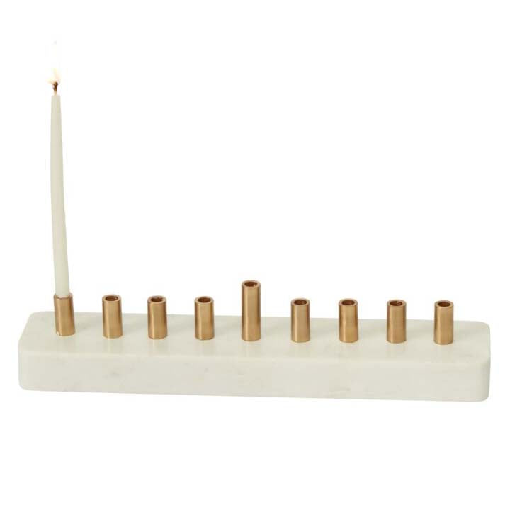 Noam Menorah