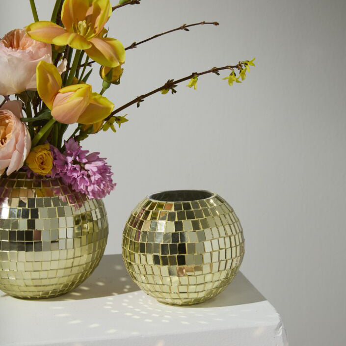 Twila Disco Vase