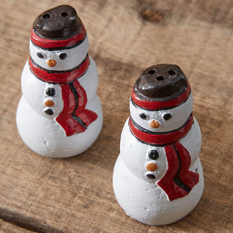 Frosty Snowmen Salt & Pepper Shakers