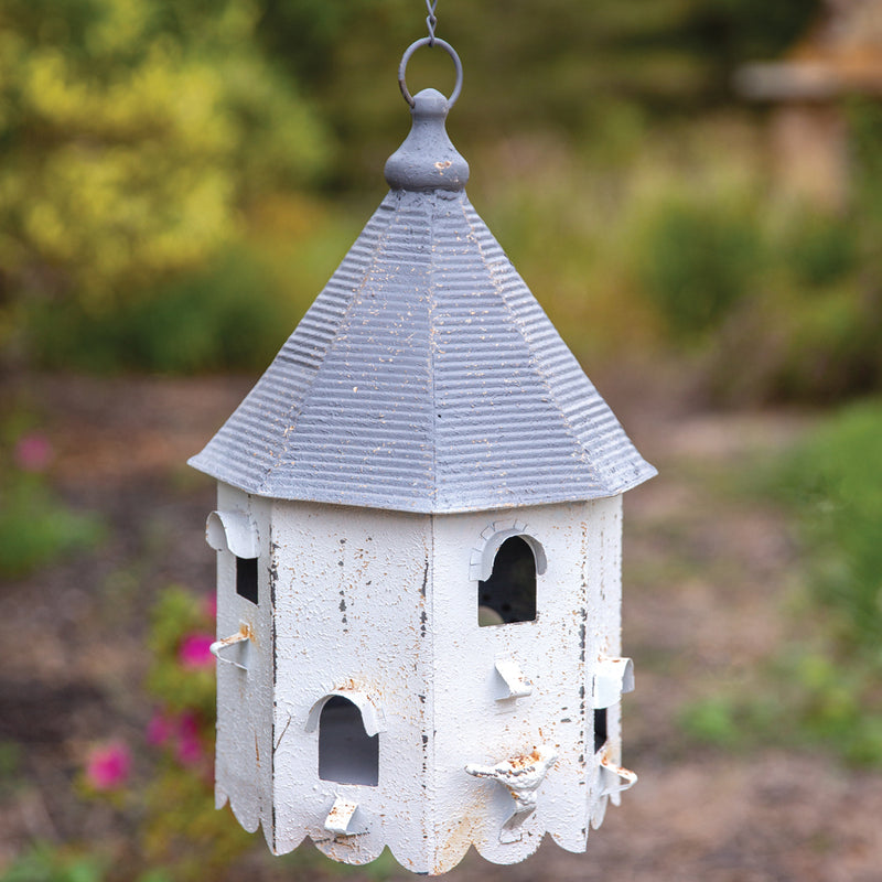 Bungalow Birdhouse