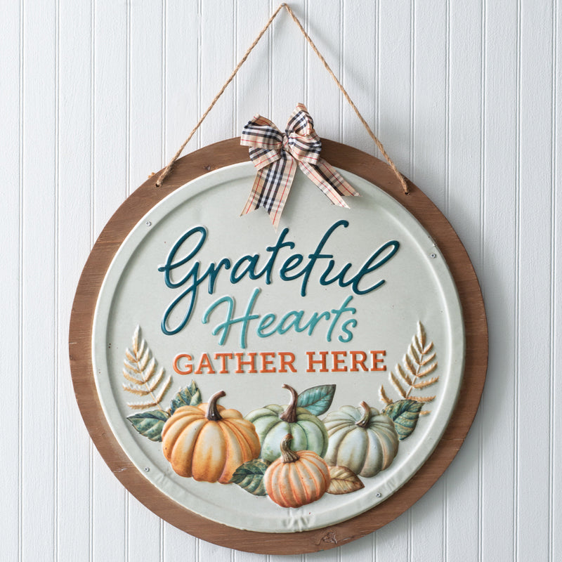 Grateful Hearts Gather Here Wall Art