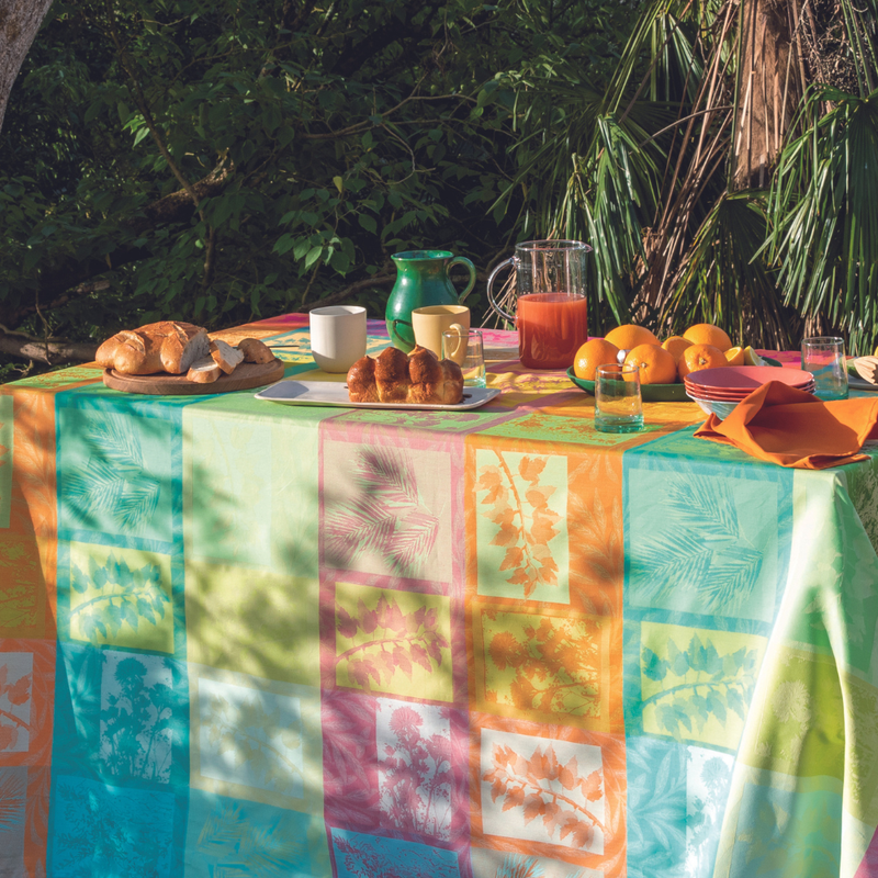 Garnier Thiebaut Mille Vegetaux Arc En Ciel Tablecloth