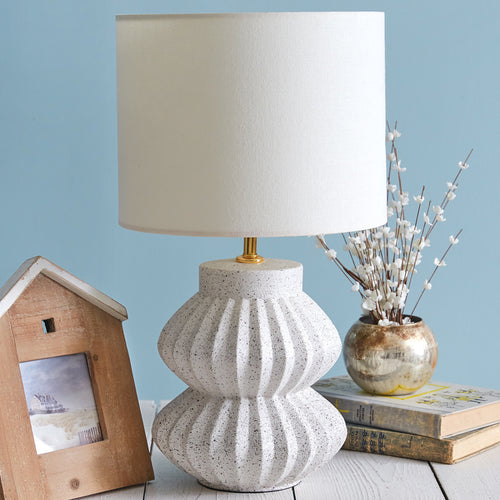 Scalloped Resin Table Lamp