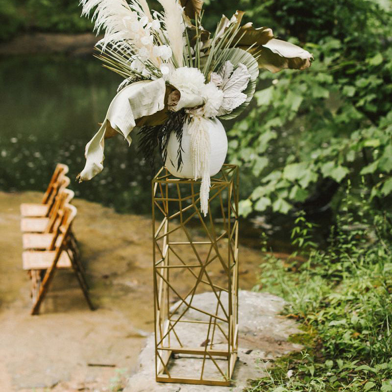 Ceremony Column