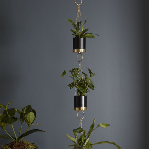 Karo Hanging Pot