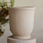 Pirouette Urn