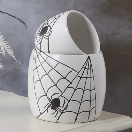 Spiderweb Pot