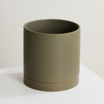 Romey Neutral Pot with Saucer