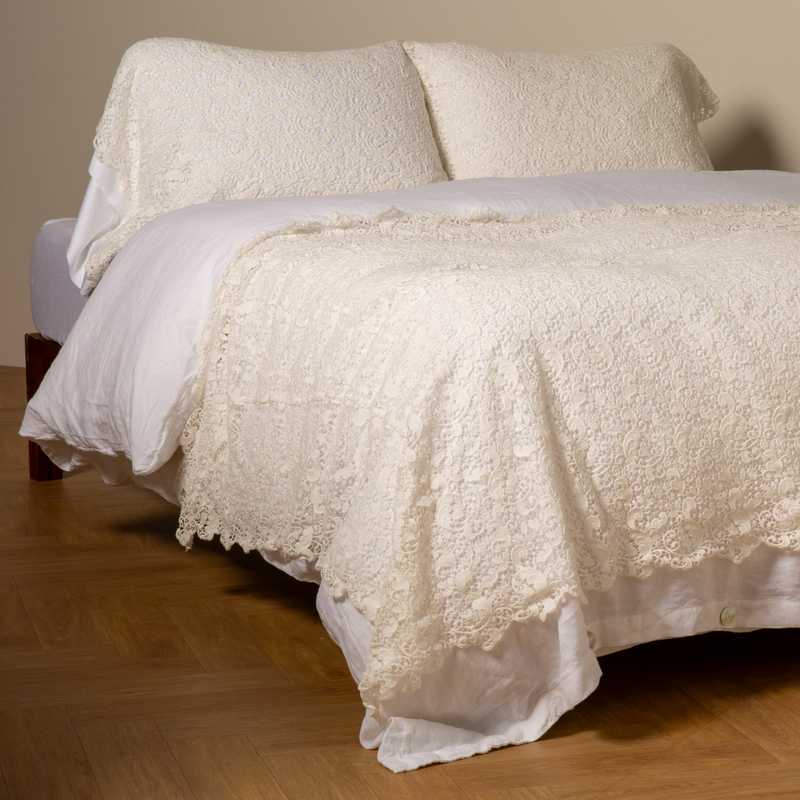 Bella Notte Allora Bed Scarf