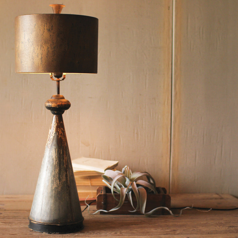 Rustic Metal Round Table Lamp