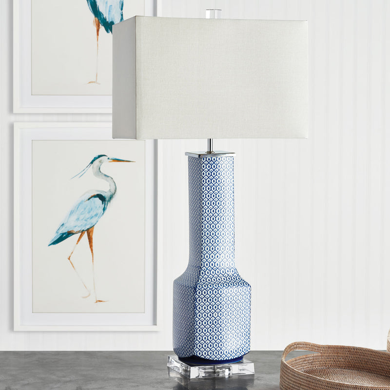 Xing Xing Tower Table Lamp