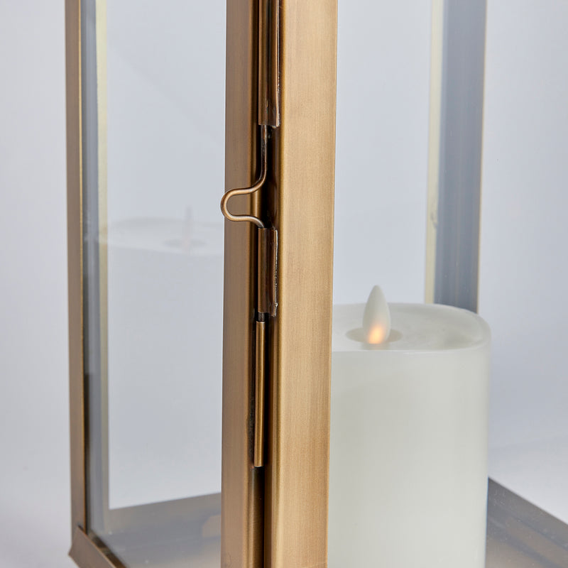 Geneva Lantern