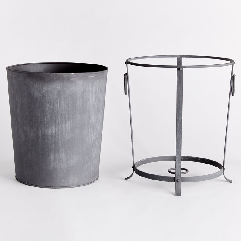 Oberon Planter