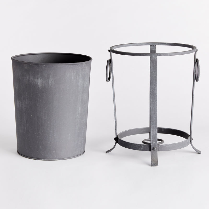 Oberon Planter