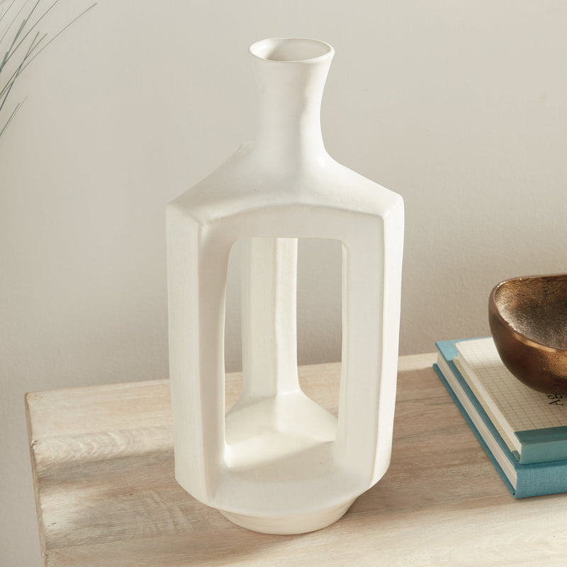 Sonya Vase