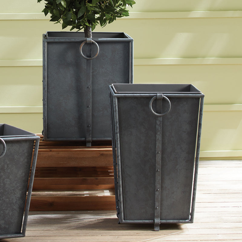 Callahan Tapered Planter