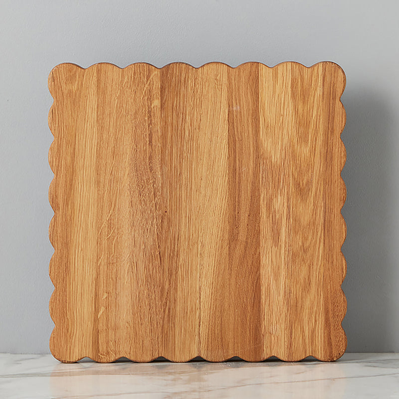 Etu Home Square Scalloped Cutting Board