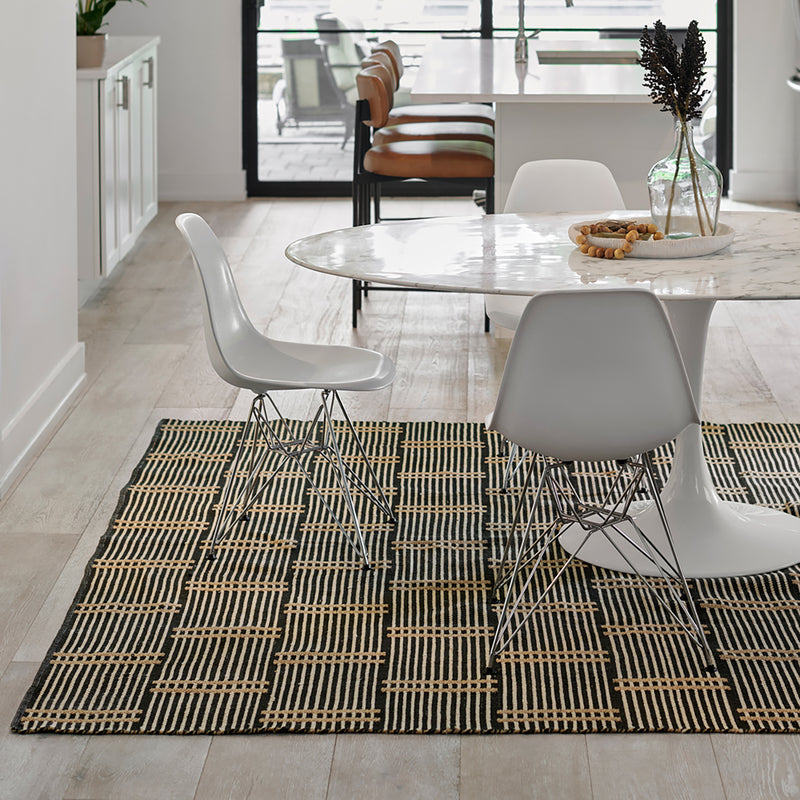 Tempaper & Co Double Dash Reversible Indoor/Outdoor Rug