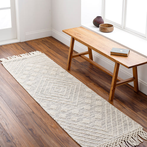 Livabliss Hemingway Diamond Hand Woven Rug