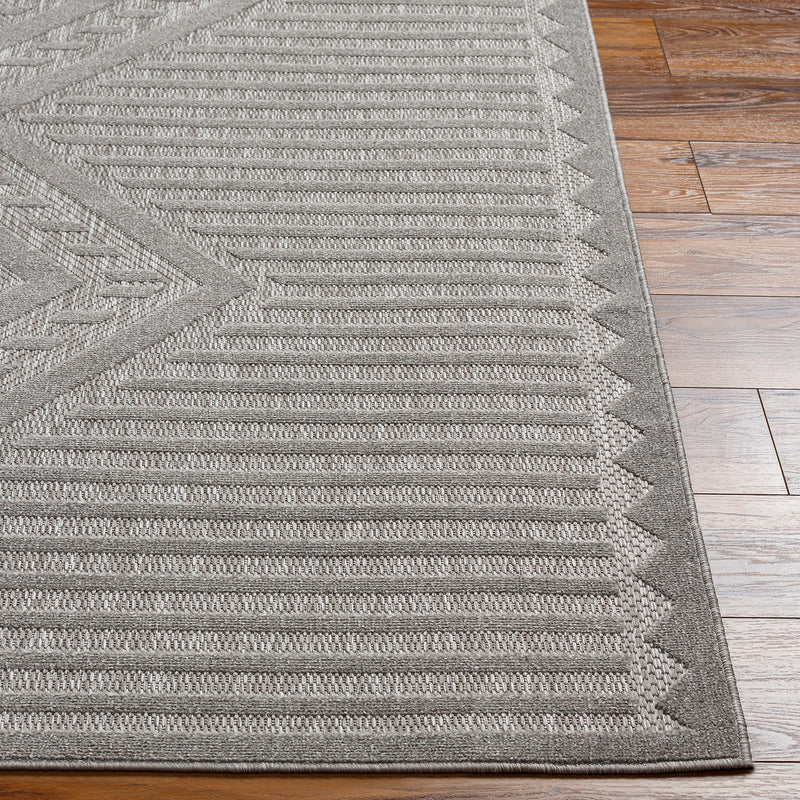 Livabliss San Diego Diamonds Indoor/Outdoor Rug