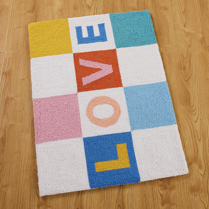 Ampersand Love Hook Rug