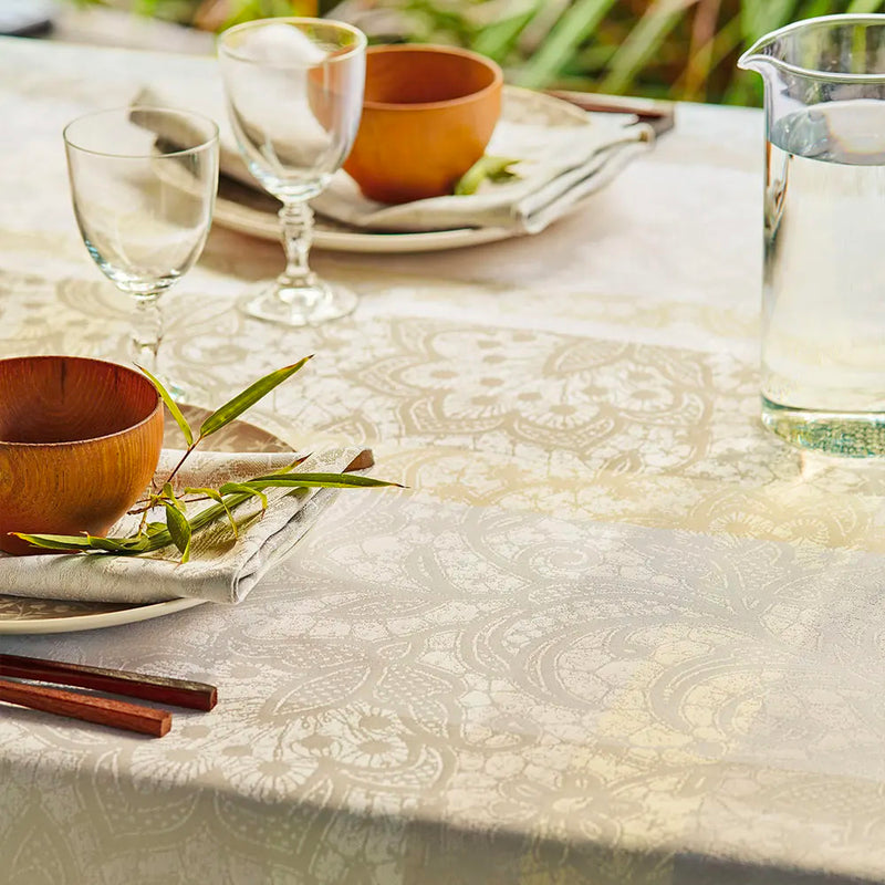 Garnier Thiebaut Mille Dentelles Naturel Jacquard Tablecloth