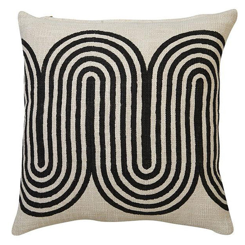 Pallo Throw Pillow