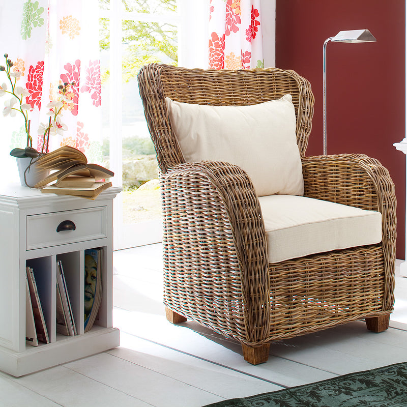 Dorchester Wicker Queen Chair