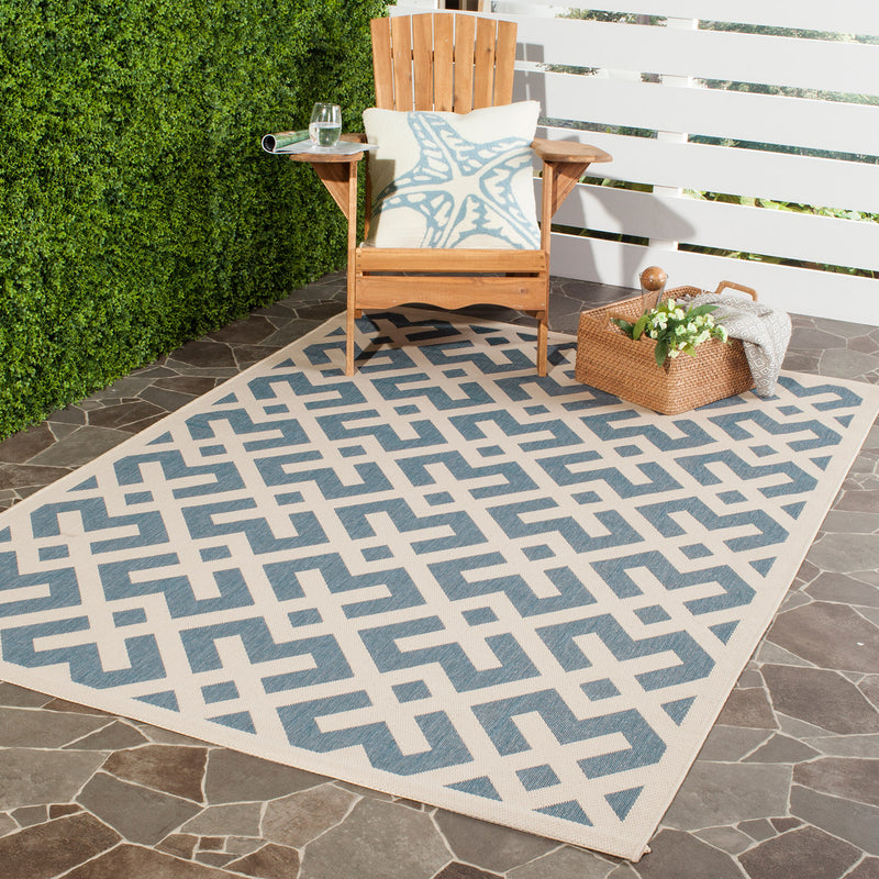 Riverine Crosshatch Indoor/Outdoor Rug