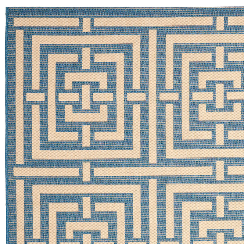 Riverine Trellis Indoor/Outdoor Rug