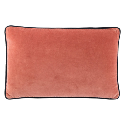 Jaipur Living Emerson Lyla Solid Lumbar Throw Pillow