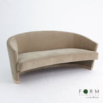 Global Views Ophelia Loveseat