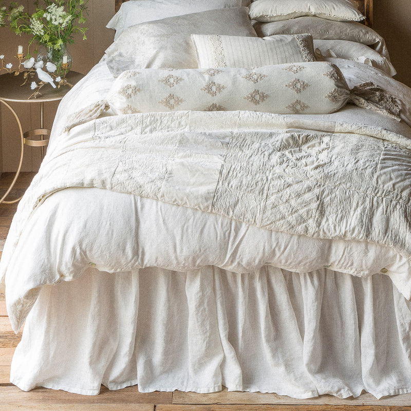 Bella Notte Linen Bed Skirt