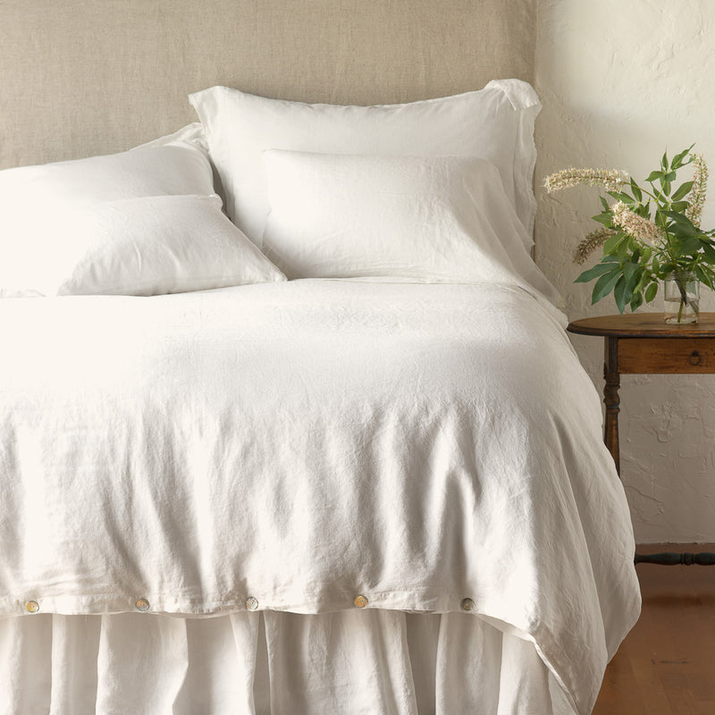 Bella Notte Linen Bed Skirt