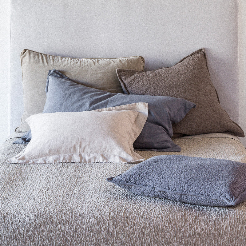 Bella Notte Linen Pillow Sham