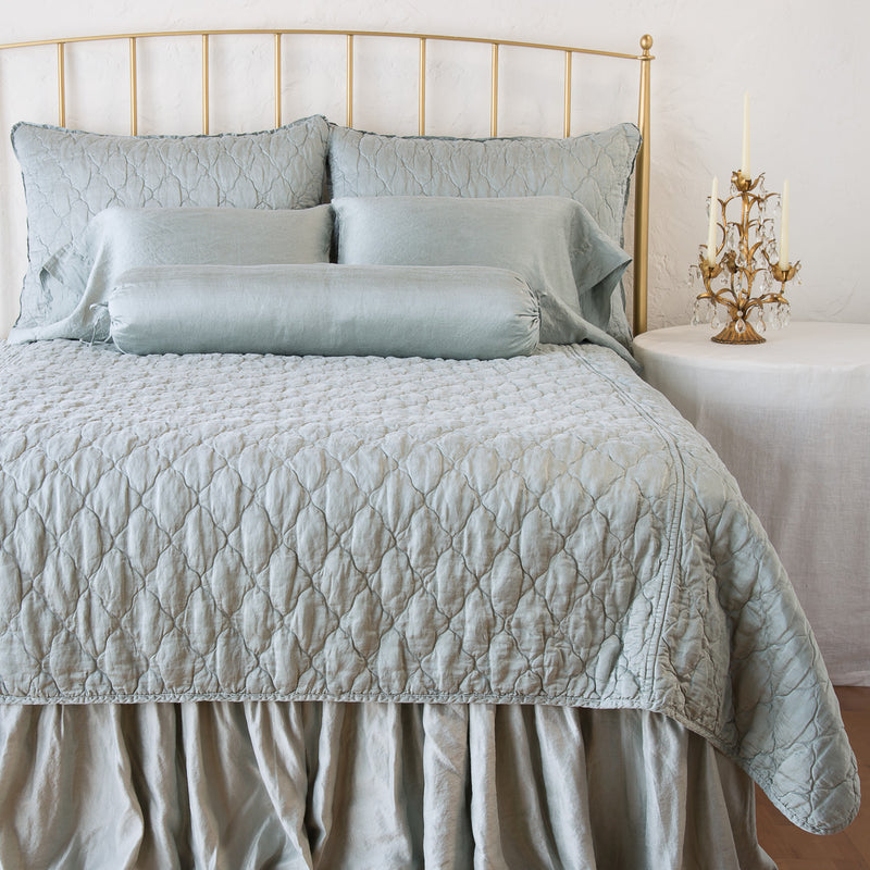 Bella Notte Luna Coverlet