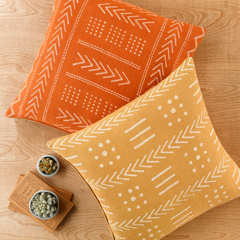 Tuilla Arrow Throw Pillow