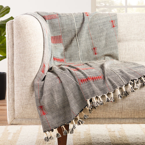 Jaipur Living Nagaland Hebron Throw Blanket