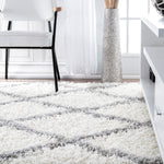 Stratus Lattice Shag Rug