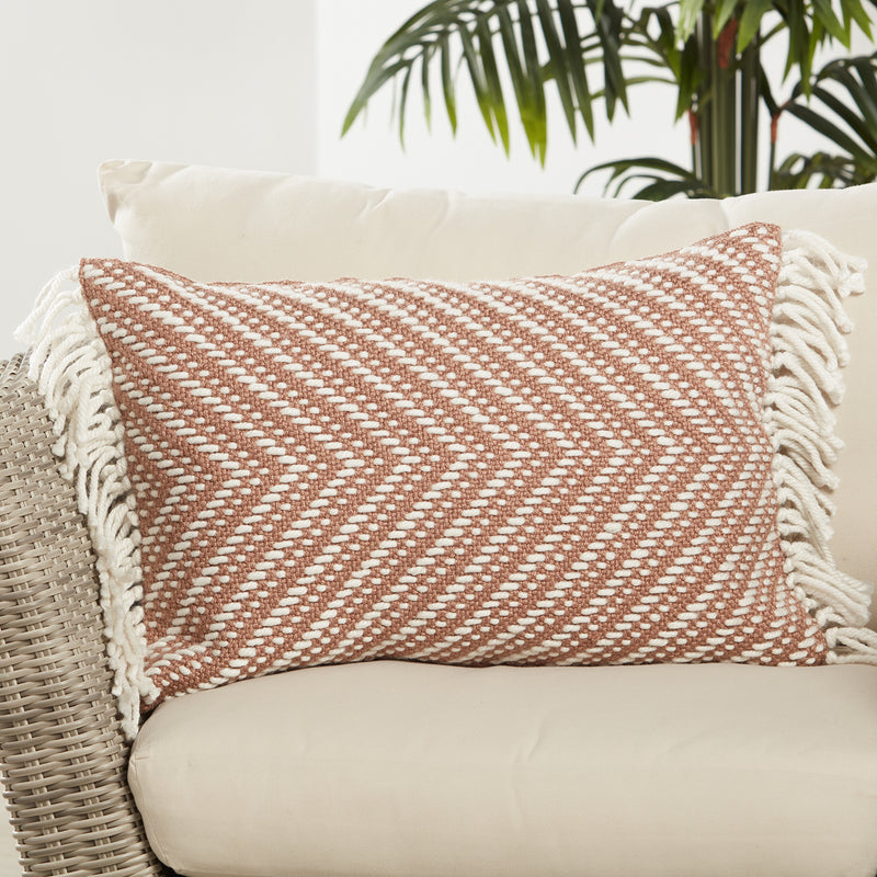 Jaipur Living Settia Odessa Indoor/Outdoor Pillow