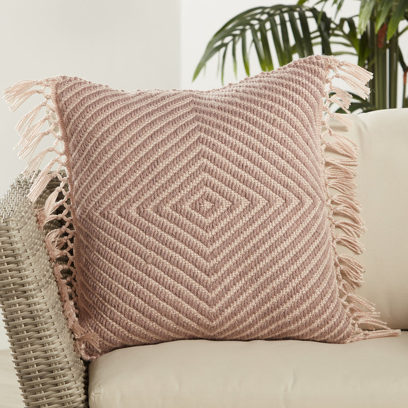 Jaipur Living Tallis Maritima Indoor/Outdoor Pillow