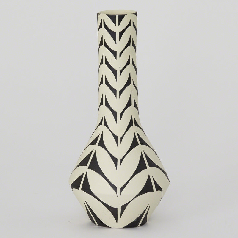 Global Views Orsino Vase