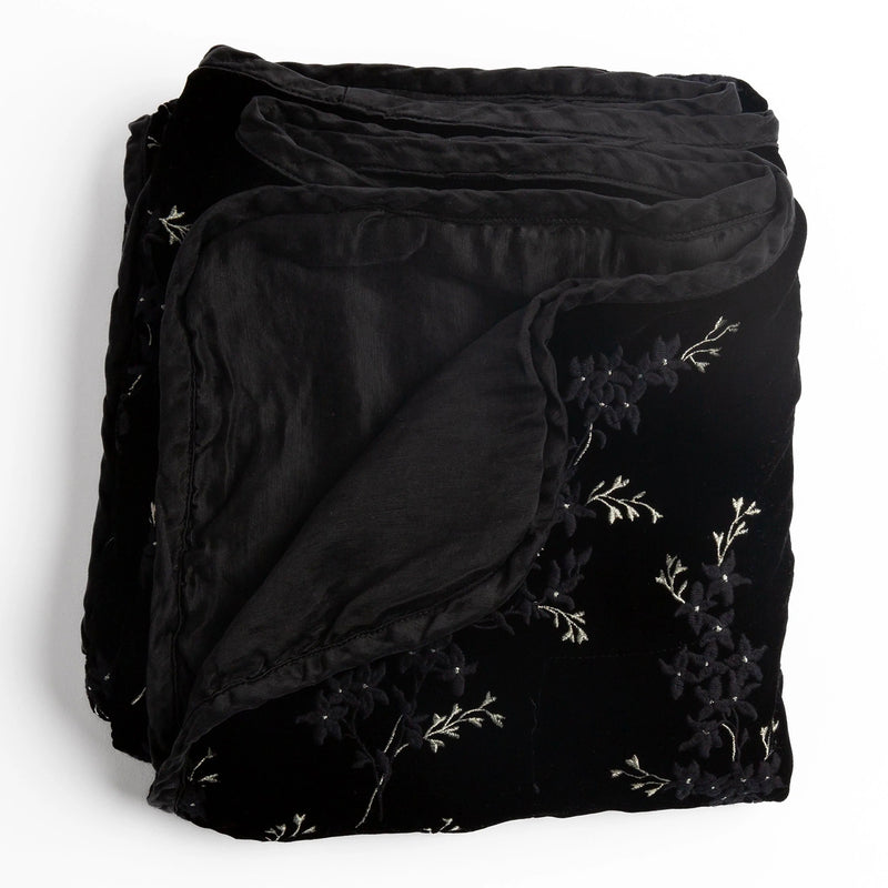 Bella Notte Lynette Throw Blanket