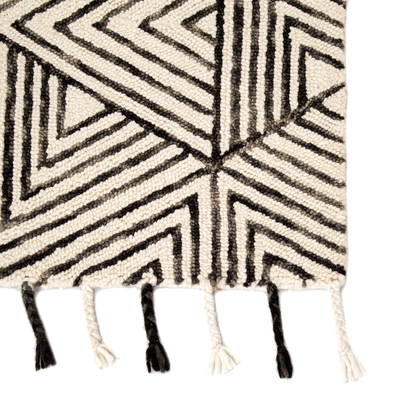 Nikki Chu by Jaipur Living Vera Montblanc Hand Tufted Rug