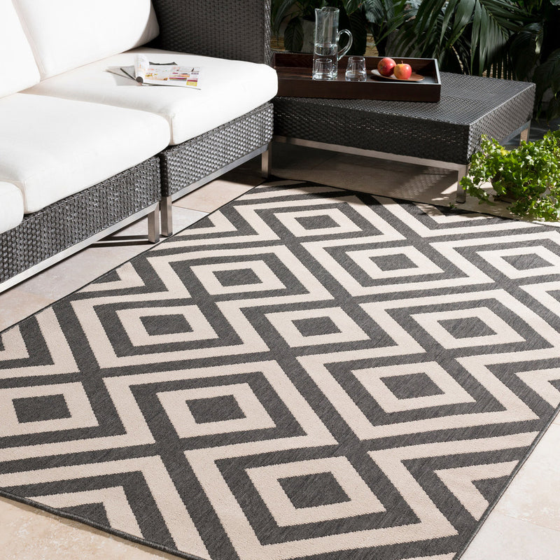 Livabliss Alfresco Diamond Indoor/Outdoor Rug