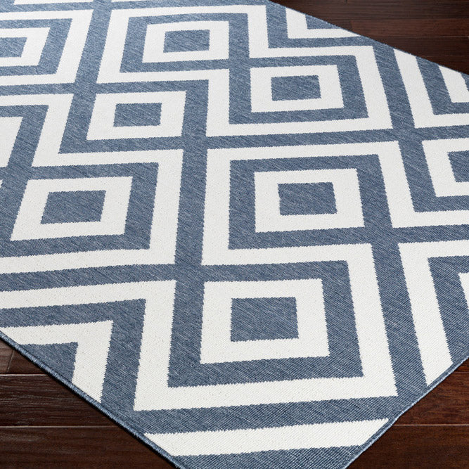 Livabliss Alfresco Diamond Indoor/Outdoor Rug