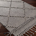 Surya Apache Framme Hand Woven Rug