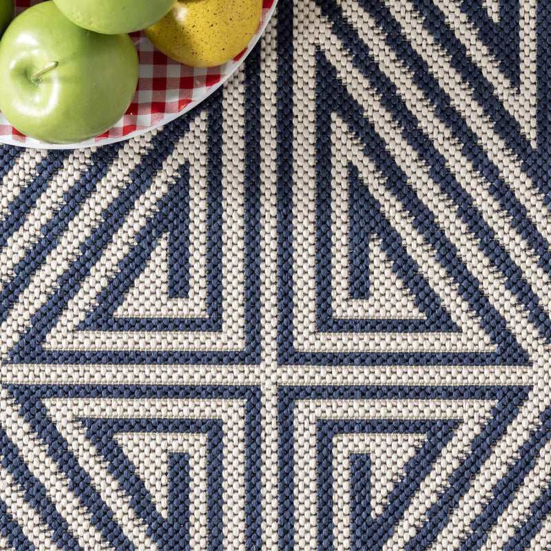 Alvin Indoor/Outdoor Rug