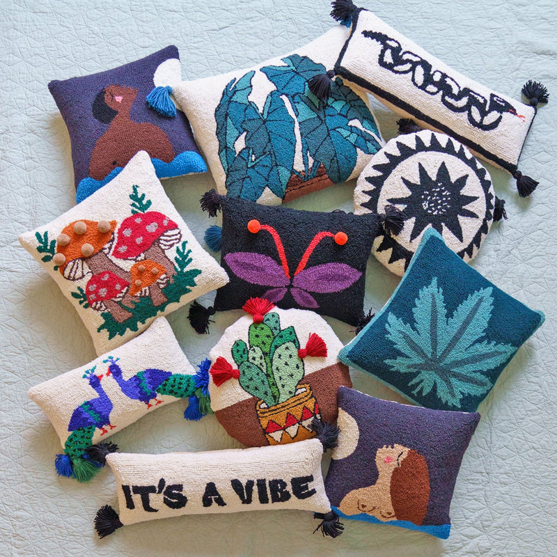 Pillows + Throws – ECOVIBE